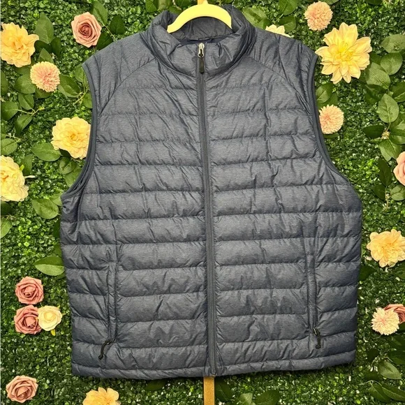 Men's Classic Navy Blue Puffer Vest