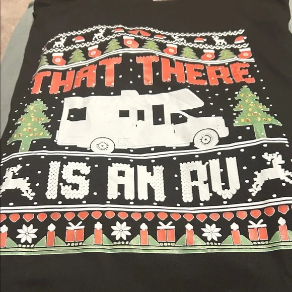 Adult Size Large NWT Festive Black Holiday RV Sweater