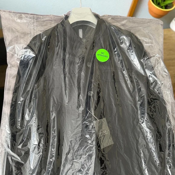 $695 - NWT - Samuelsohn Utility Jacket - Italian Reda 120's Wool - Black - 40