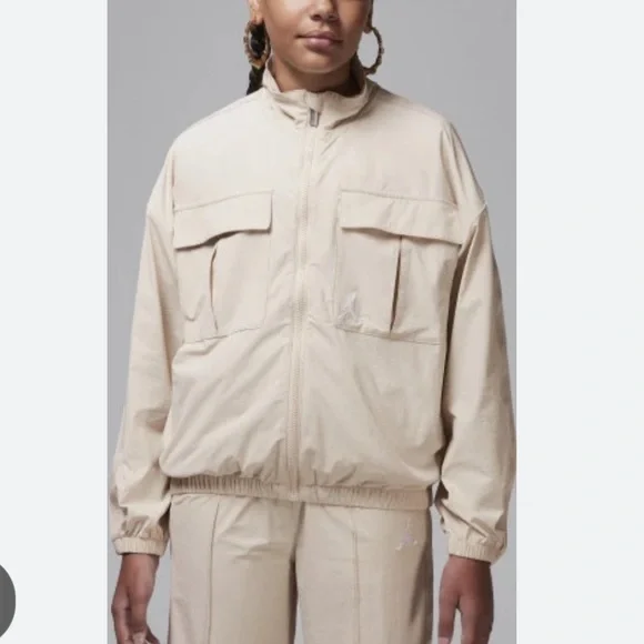 Jordan Kids Jumpman Woven Jacket light tan size L New