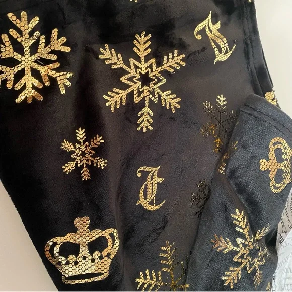 Juicy Couture Christmas/Winter Blanket Black with Gold Detail 50” x 70”