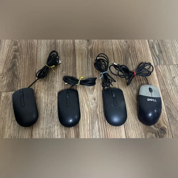 Black Wired Computer Mouse