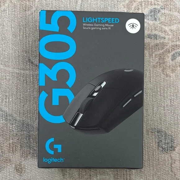 Logitech G305 Lightspeed Wireless Gaming Mouse - Black and Blue
