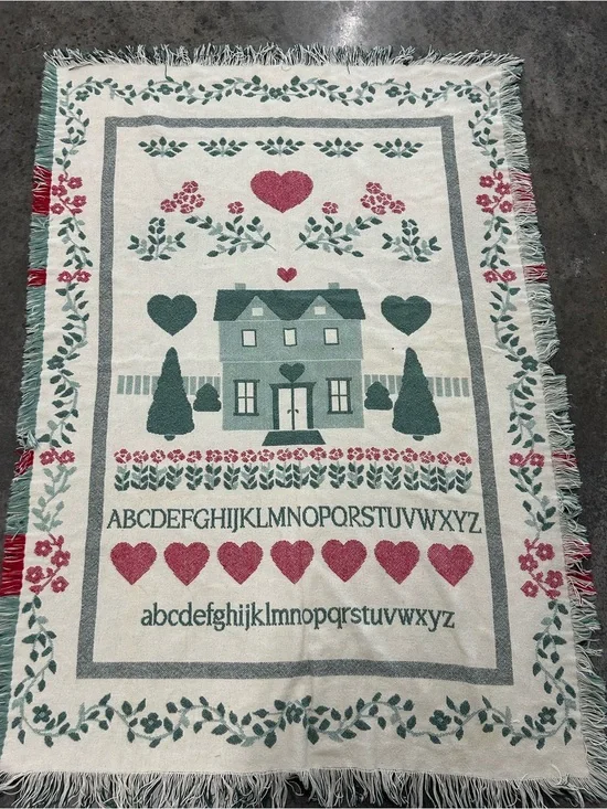 Cozy cotton woven House Throw Blanket Heartland inspired