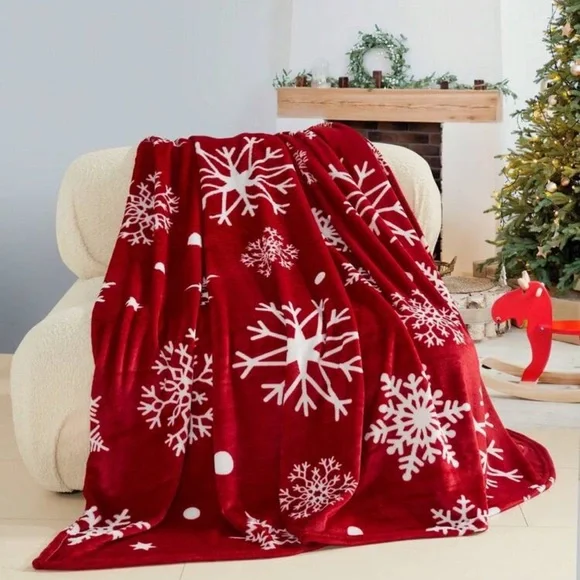Cozy Red Snowflake Holiday Throw Blanket