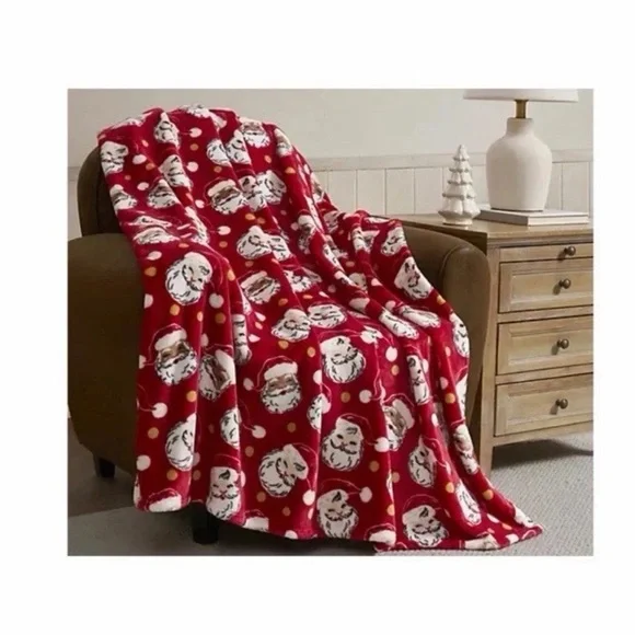 Hallmark Santa Twin Super Soft Machine Washable Plush Blanket