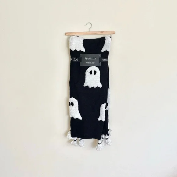 NEW Rachael Zoe Halloween Ghost Knit Decorative Throw Blanket 50x60” Black White