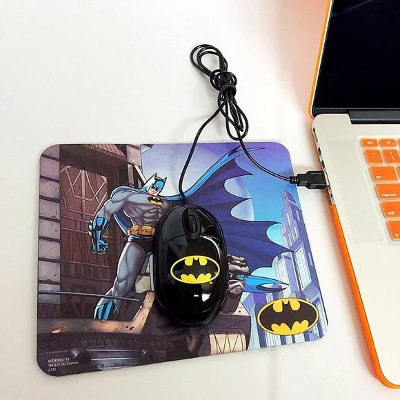 DC Comics Batman Optical Mouse & Mouse Pad Kit.