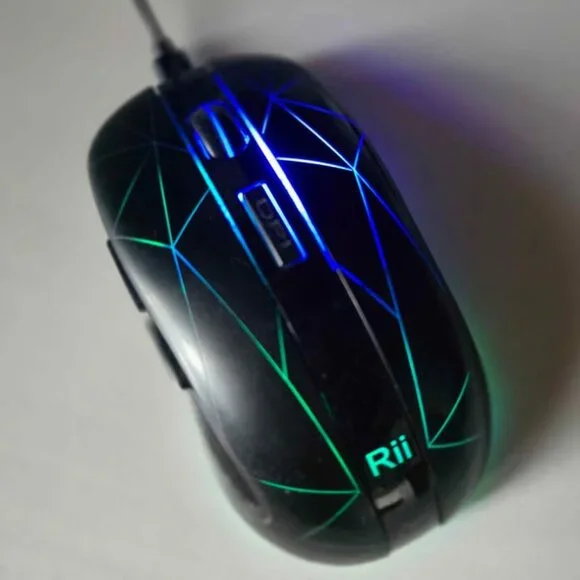 Rii Color Changing Wireless Rechargeable Light Up Mouse