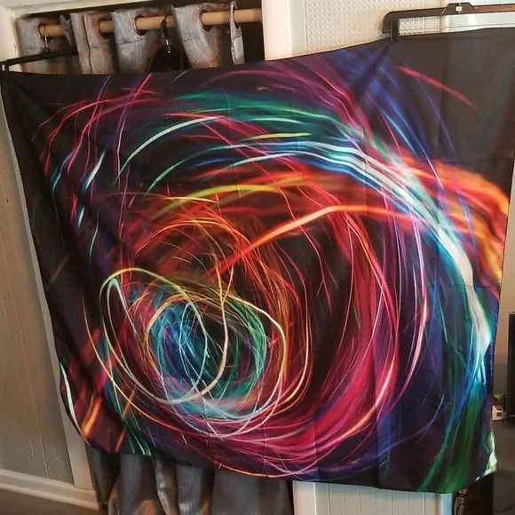 Electrifying Colorful Circle Lines Psychedelic Graphic Tapestry NWOT 50