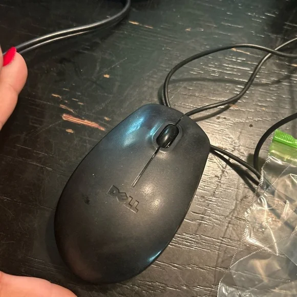 Dell wired usb mouse in black