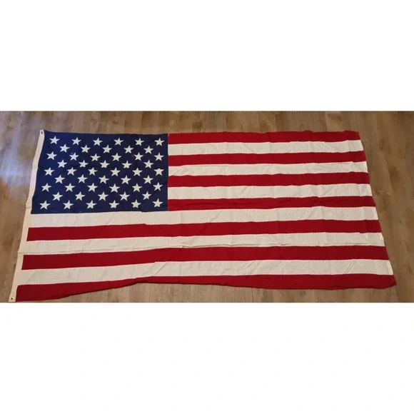 Valley Forge AMERICAN FLAG all Cotton Bunting USA 5'x9.5' clean exc 50 star C2