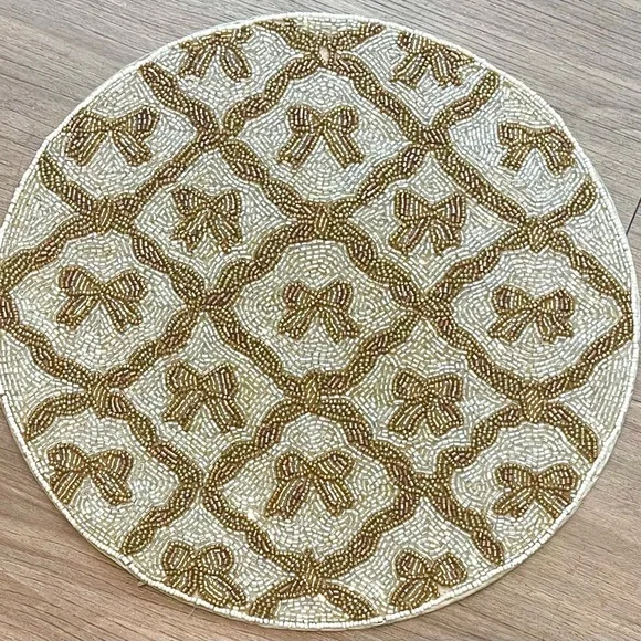 Tahari Gold and Cream Door Mat with Elegant Accents