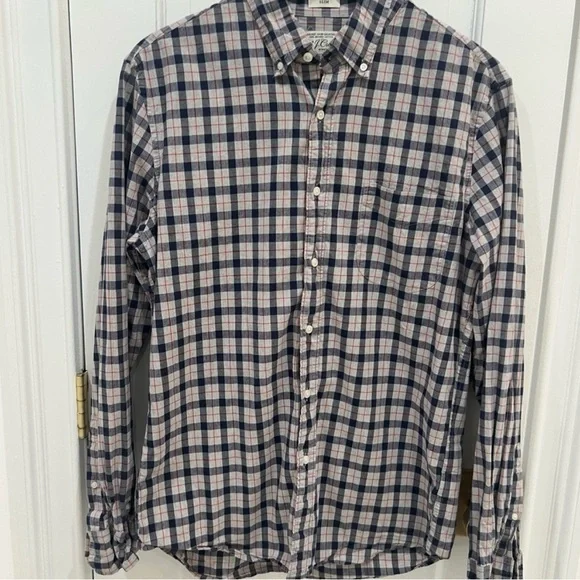 J. Crew Classic Plaid Men's Button Up Shirt Size M Slim Fit