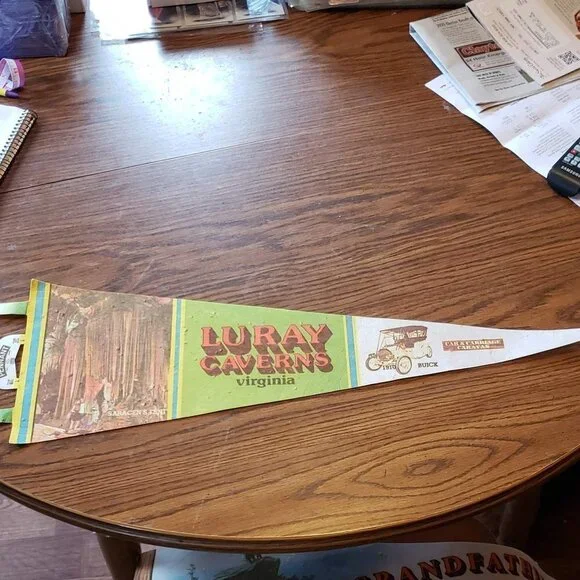 Vintage Luray Caverns Virgina 25 Inch Pennant Cars & Carriage Caravan