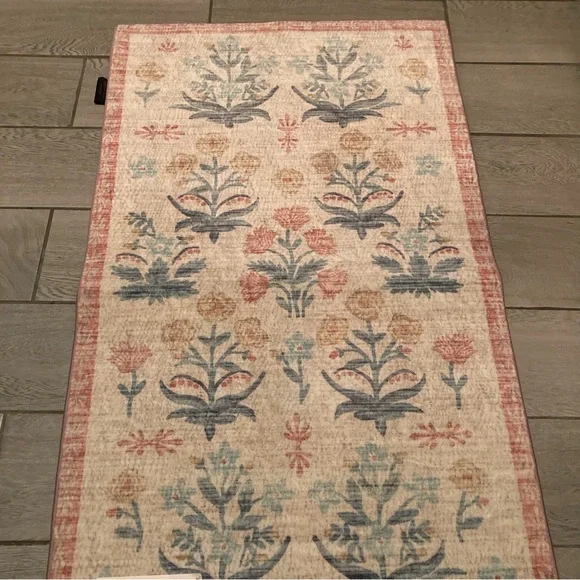 Rifle Paper Co. x Loloi Eden Collection Blush Mughal Rose Floral Accent Rug