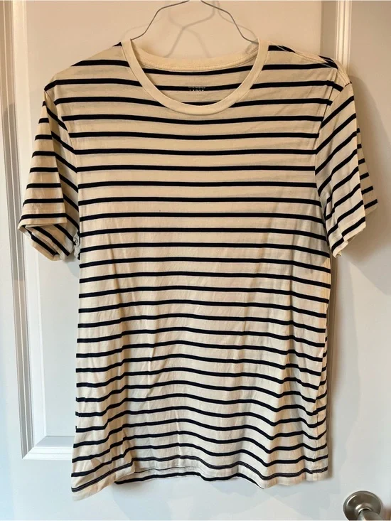 J.Crew Men’s Large Navy and White Striped Short Sleeve Tee