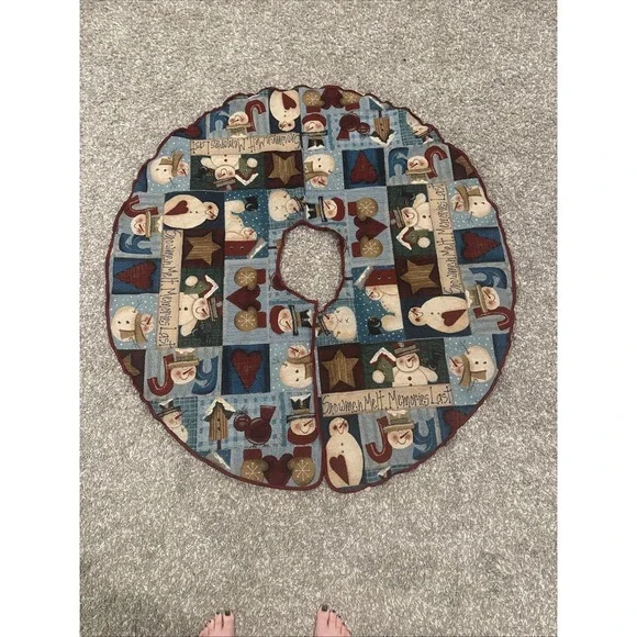 Mohawk‎ Home Snowman Melt Memories Last Tapestry 50 in Tree Skirt
