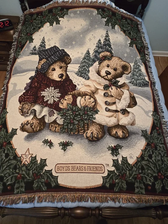 2 Boyds Bears & Friends 1997 Christmas Winter Tapestry Throw Blankets
