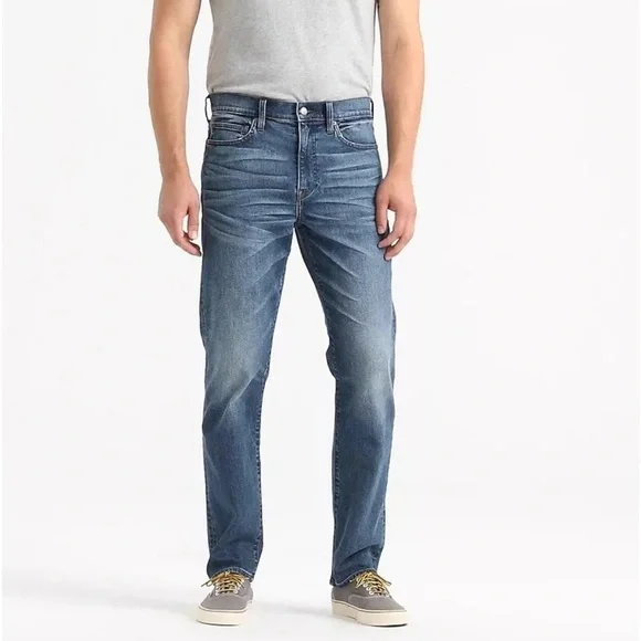 J.CREW Men’s 77 Straight-fit jean in stretch broken-in Japanese denim size 32 H7
