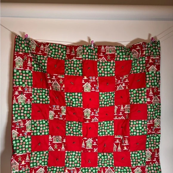 Festive Red and Green Holiday Lap Blanket 30