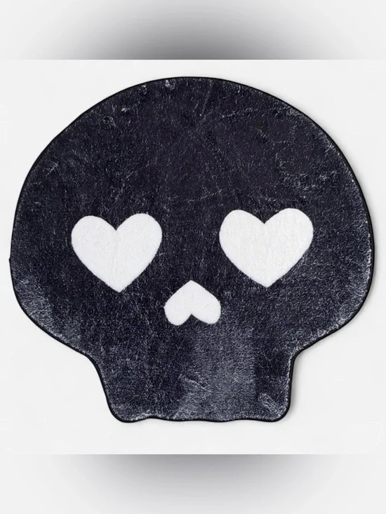 Black Heart-Eye Skull Door Mat