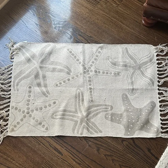 Mud Pie Cream Starfish Rug