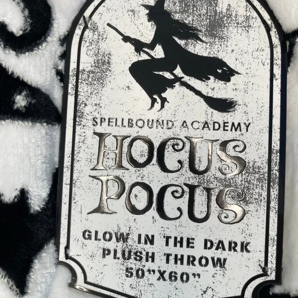 Hocus Pocus Glow-in-the-Dark Plush Throw