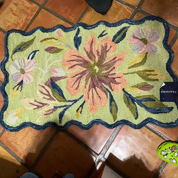 Safavieh Floral Door Mat - Green and Pink