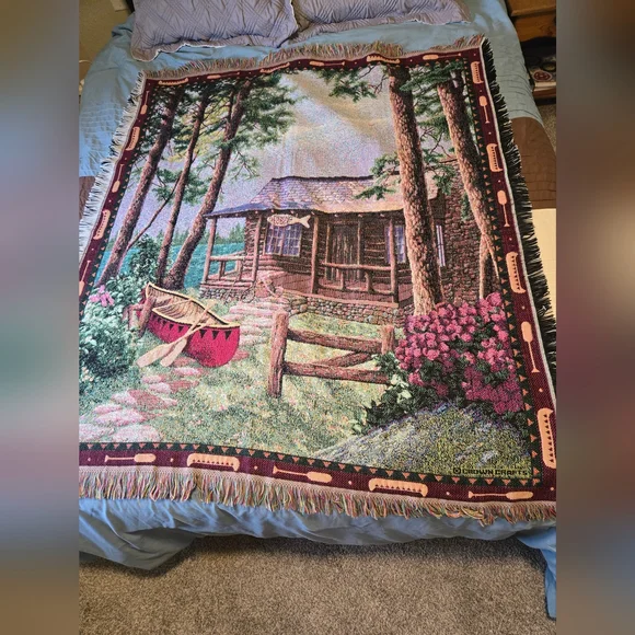 Crown Crafts Fishing Lodge Tapestry