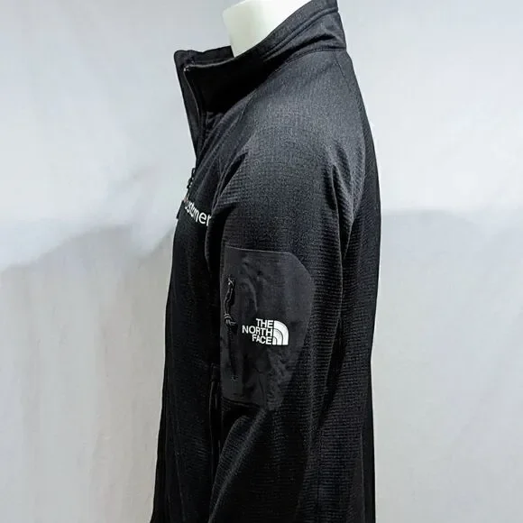 Bnwot North face jacket with company logo in chest area‎