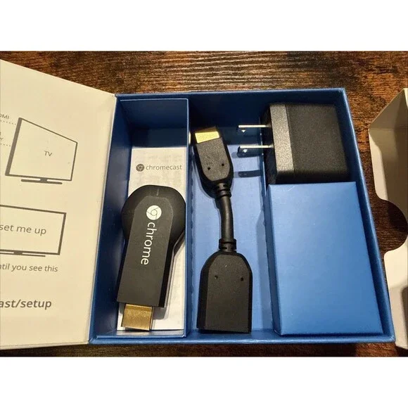 Google Chromecast Streaming Media Player Device (1st generation) NEW Open Box