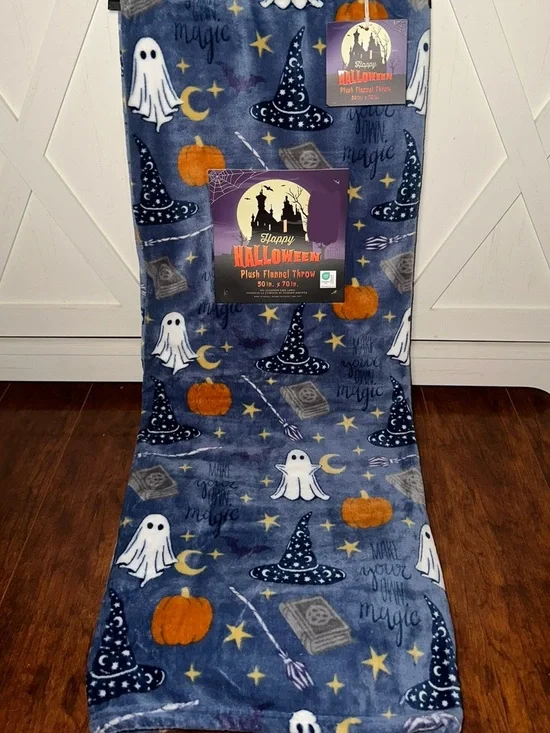 Happy Halloween ‘Make Your Own Magic’ Plush Throw Blanket