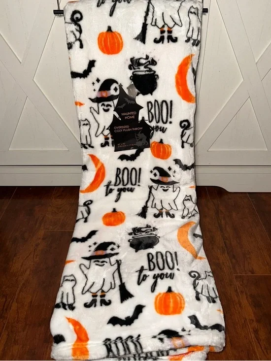Halloween Ghost & Pumpkin ‘Boo To You’ Plush Throw Blanket