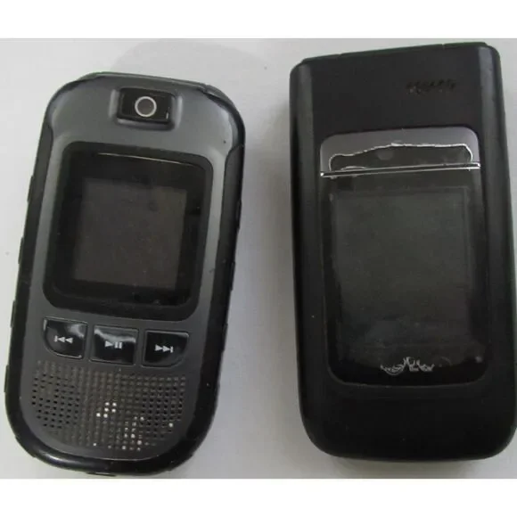 Set of 2 vintage lg black cell flip phones