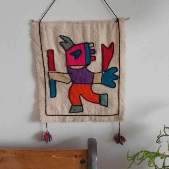 VINTAGE BOLIVIAN WOOL APPLIQUE BOHO WOVEN WOOL KOKOPELLI WALL HANGING