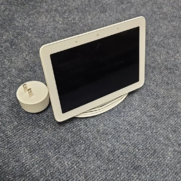 Google Home Smart Display/Speaker