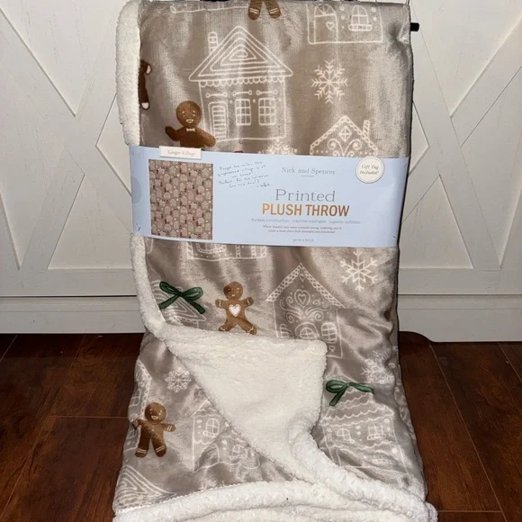Gingerbread Man Village Printed Plush Throw Blanket