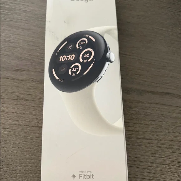 Google Smartwatch - Silver and White