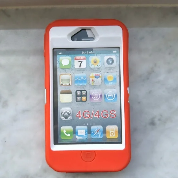 Orange over white defender case for iPhone 4/4s
