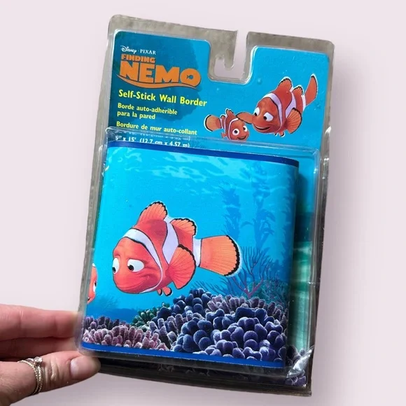 Disney Pixar Finding Nemo Self-Stick Wall Border 5