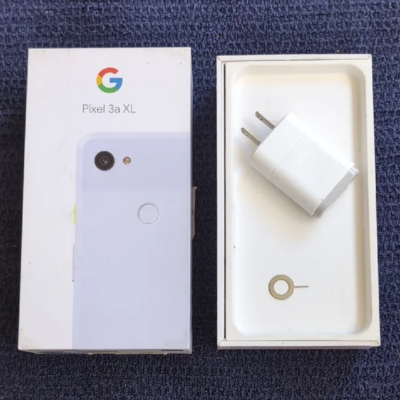Phone Key, & Power Adapter Accessories in Pixel 3a XL box