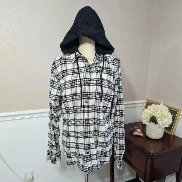 3/$30 NWT River Island Plaid Jacket