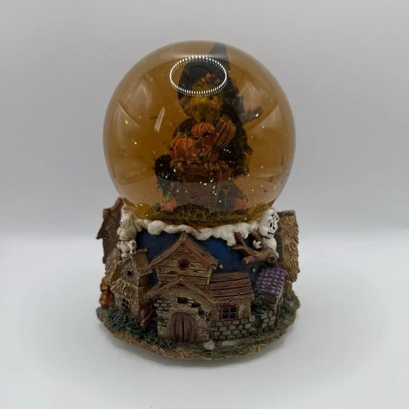 Halloween Witch Water Globe, Spooky Ghosts ,Retro Vintage Style Pumpkins
