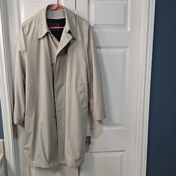 Vintage Traditionalist 44REG Classic Style Removeable Faux Fur Trench Coat