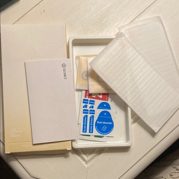 GONEZ Screen Protector Set/two cases