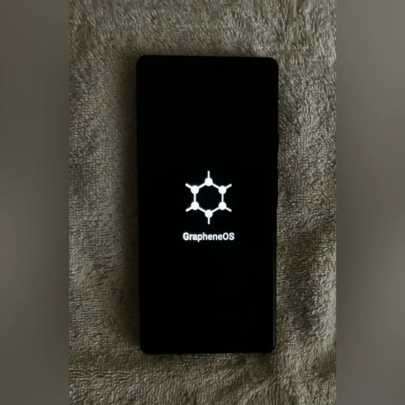De-Googled Pixel 6a 128 GB Privacy Phone