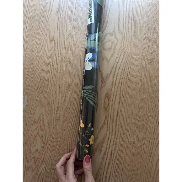 New Floral Thickened Peel and Stick Wallpaper Waterproof Black 118”x17.7”