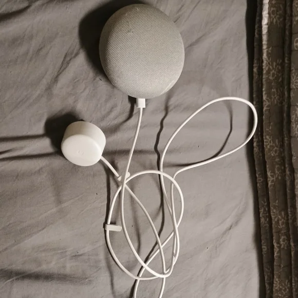 Smart Home Mini Speaker - Gray