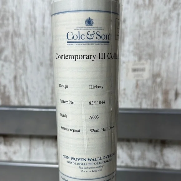 Cole & Son Contemporary III 'Hickory' Non-Woven Wallpaper Roll